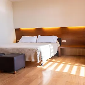 Otel Turin ***