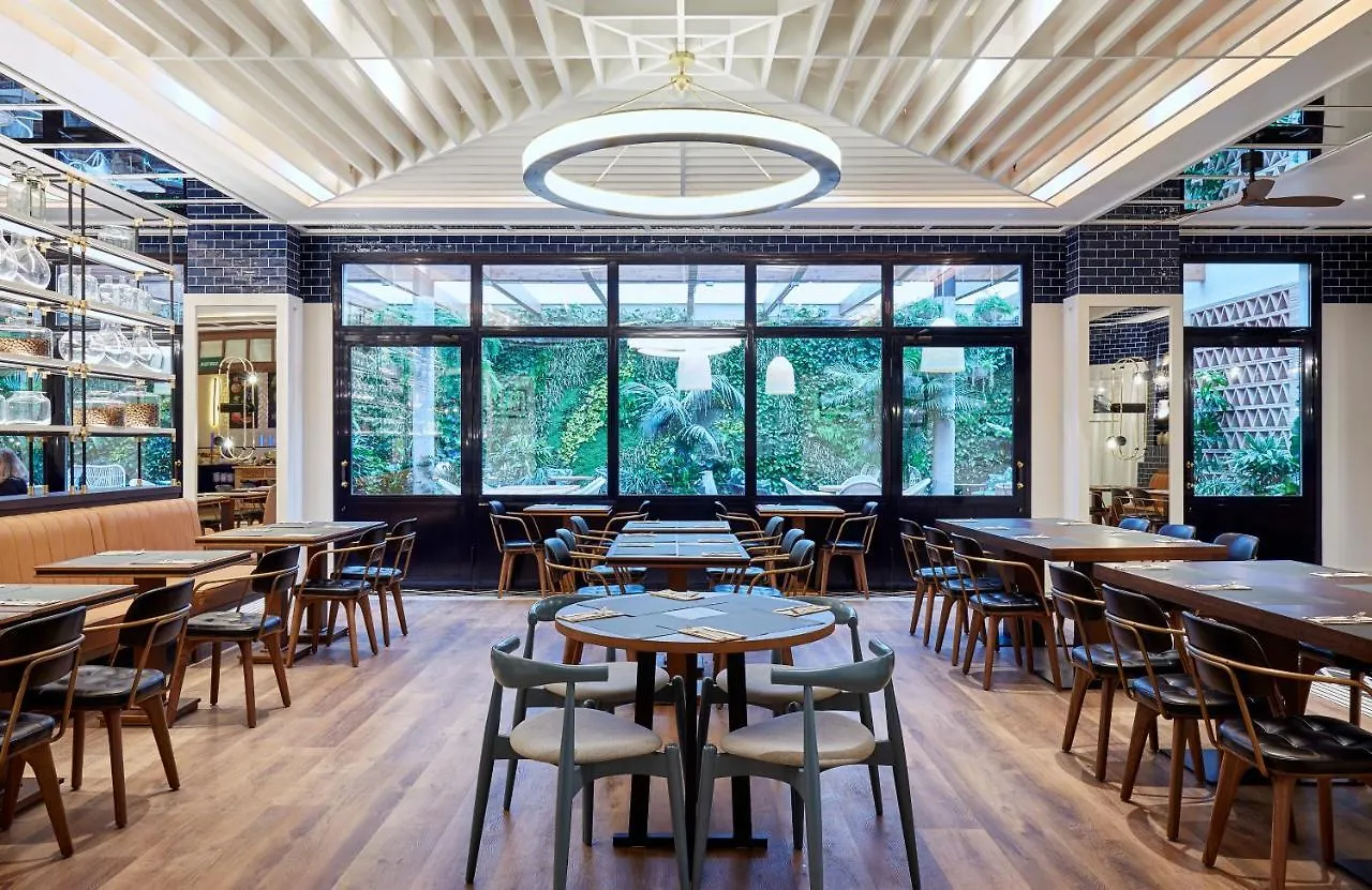 **** Hotell Radisson Blu 1882 Hotel, Barcelona Sagrada Familia Spanien